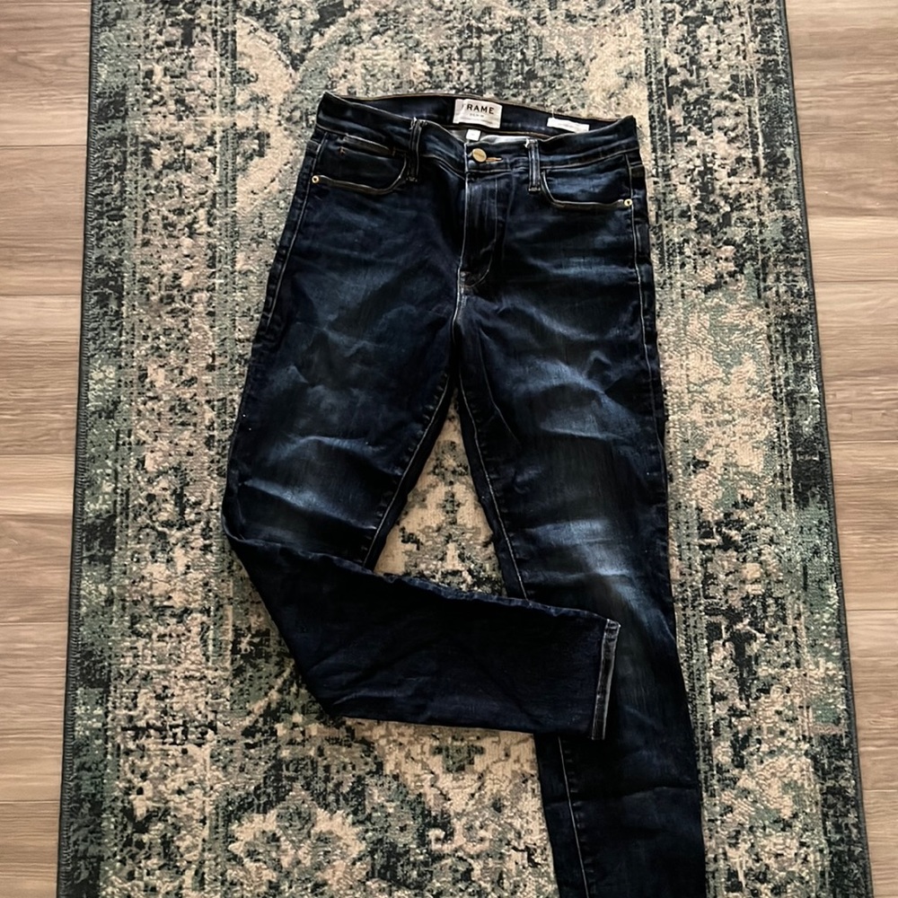 Frame Le High Skinny